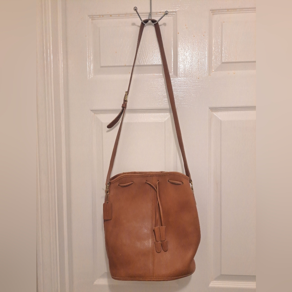 Vintage Coach Lulas Crossbody Drawstring Sac Bag 9946 Brown